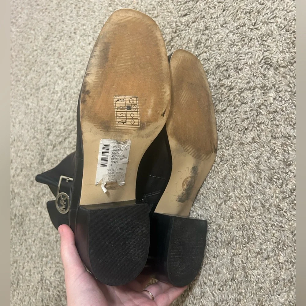 Michael Kors Bryce Black Leather Wrap-Strap Ankle Booties Buckle Women's Size 9